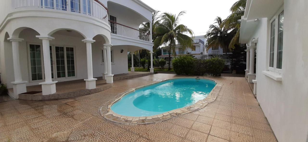 Villa Le Mirage A 150M De La Plage Flic-en-Flacq Buitenkant foto